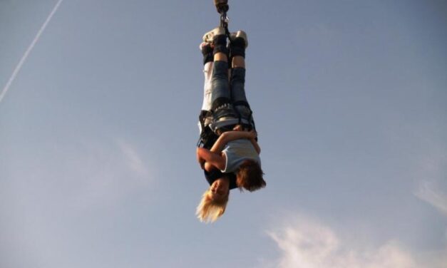 Bungee jumping až 110 metrů z jeřábu