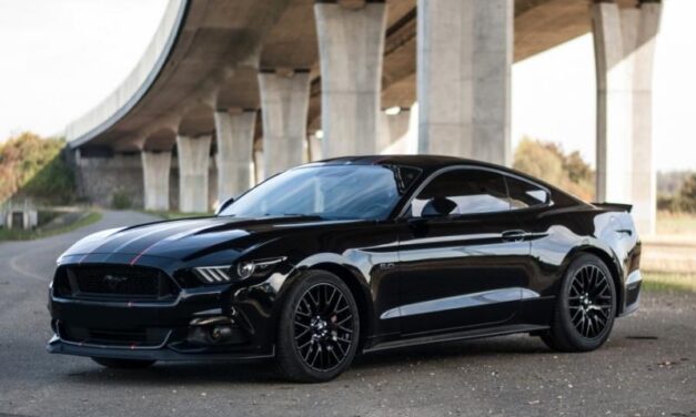 Jízda v supersportu Ford Mustang 5.0 V8 GT