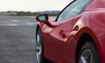 Jízda ve Ferrari na okruhu